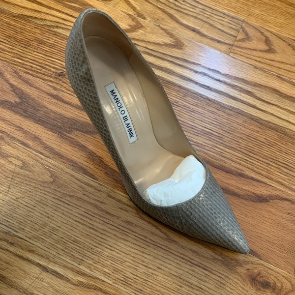 Manolo Blahnik BB105 Snakeskin Pump - Picture 4 of 16